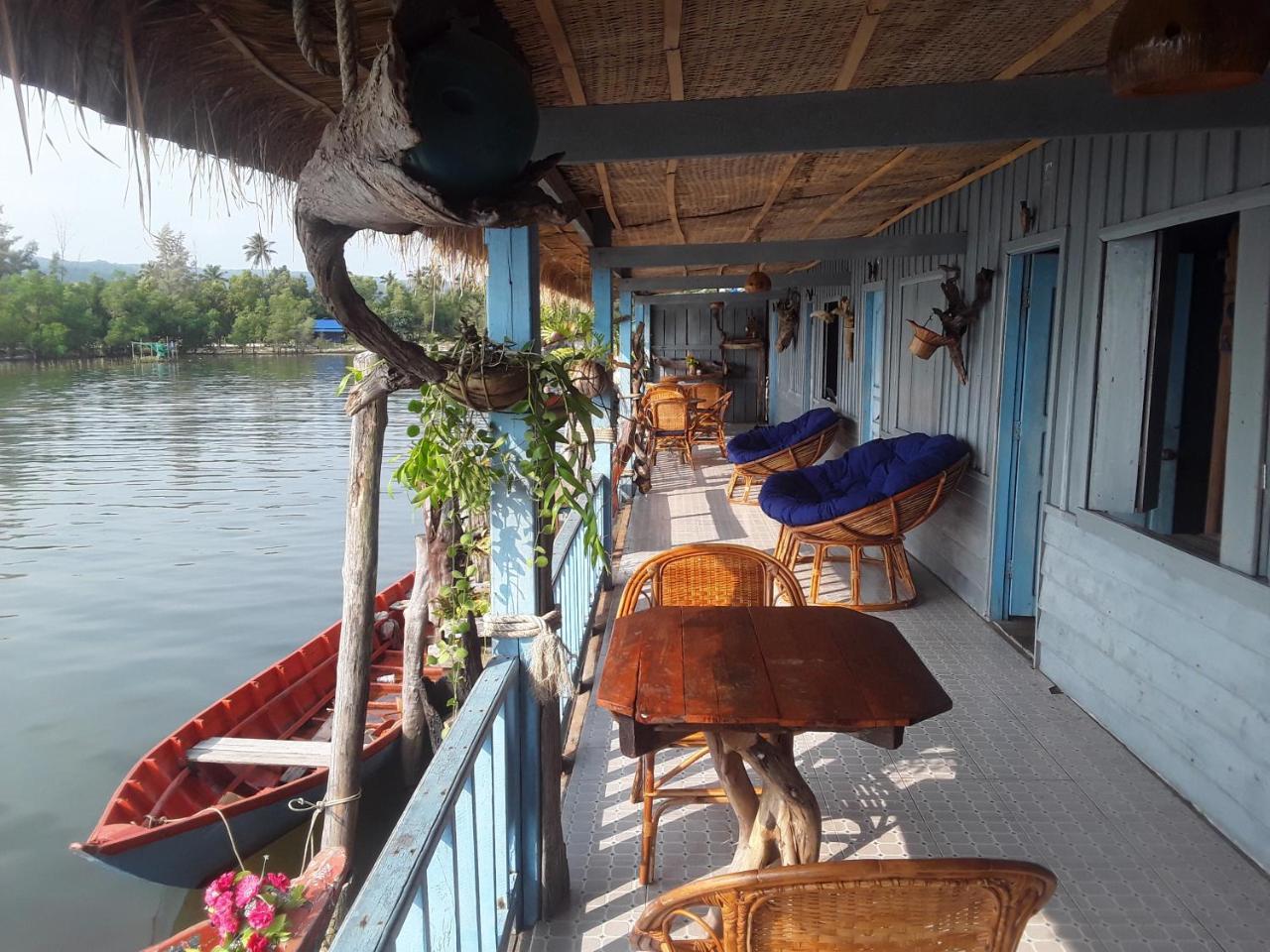Firefly Guesthouse Prek Svay Village Exterior foto