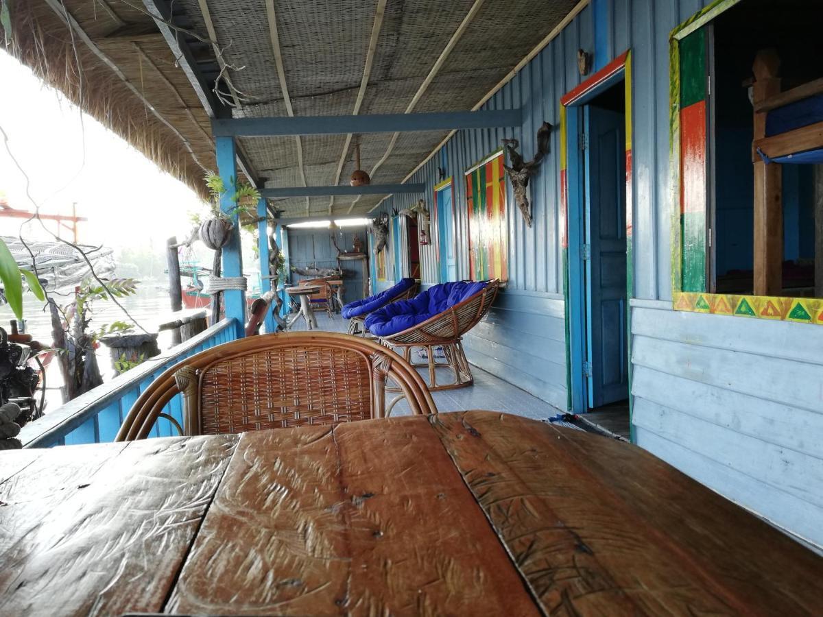 Firefly Guesthouse Prek Svay Village Exterior foto